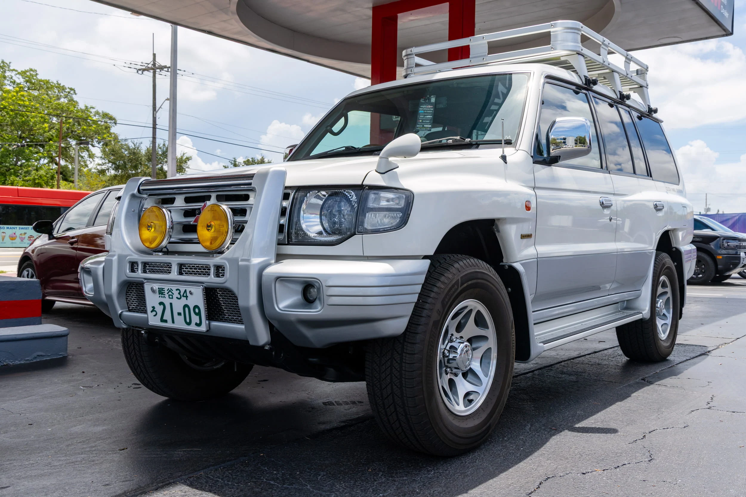 Mitsubishi Pajero Tinted with 3M Crystalline by Pro Tint of Orlando - 3M Window Tinting Central Florida